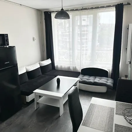 Budget Luxury - Absolutely New Building! *