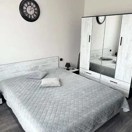 Budget Luxury - Absolutely New Building! Ruse