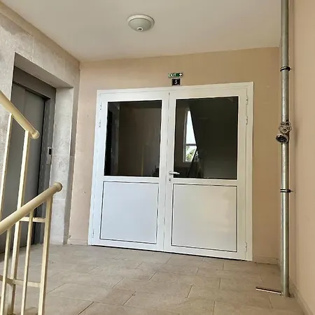 Appartamento Budget Luxury - Absolutely New Building!